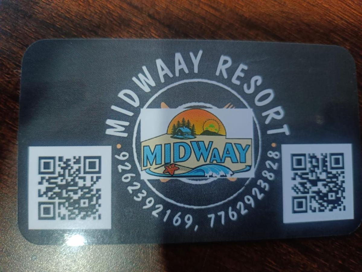 Midwaay Resort Patratu Buitenkant foto